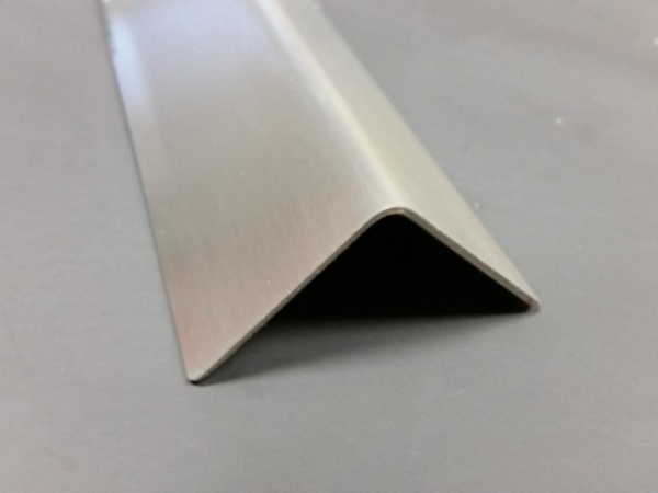 Eckschutzschiene 1000x20/20