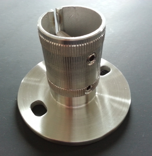 Bodenplatte 100x6 für Ø 42,4 x 2,0mm
