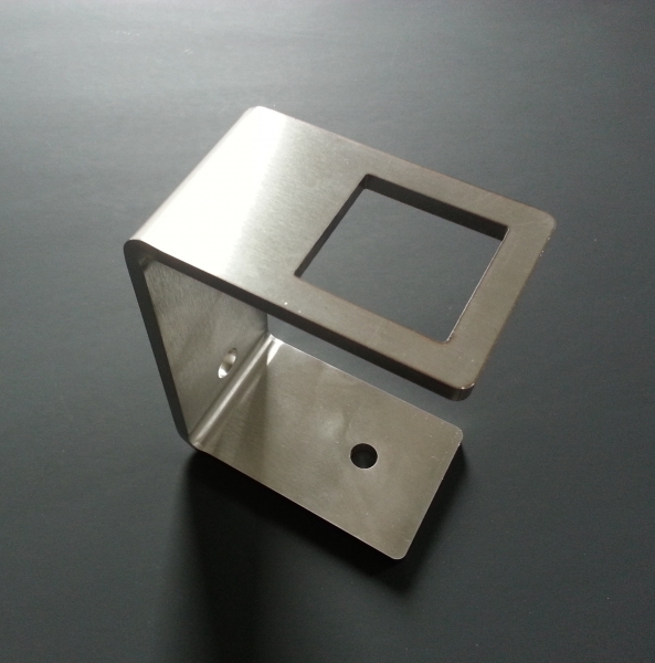 Wandanker für Rohr 40 x 40mm